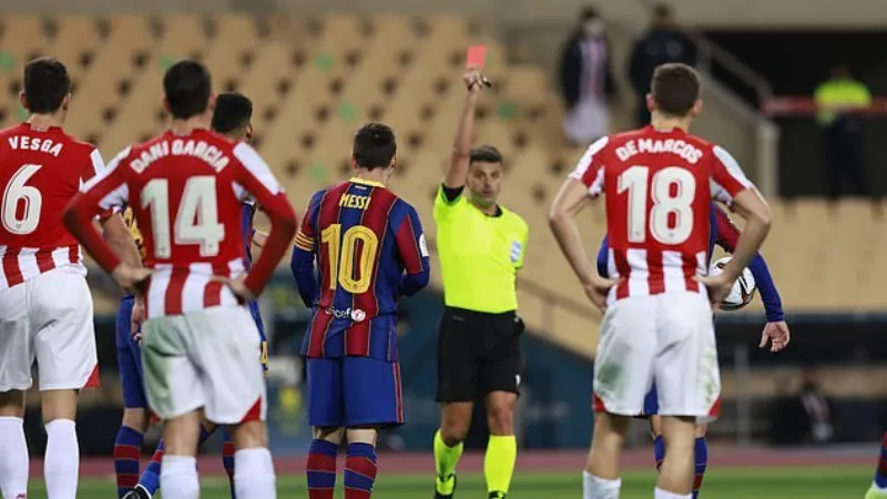 Tổng quan và nguyên tắc của kèo thẻ phạt